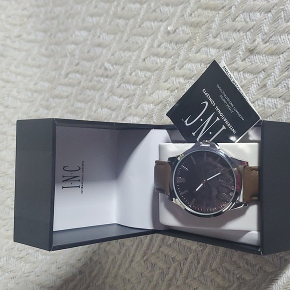 INC INTERNATIONAL BROWN DIAL BROWN FAUX LEATHER STRAP MEN'S WATCH 46 MM NIB - Picture 2 of 4